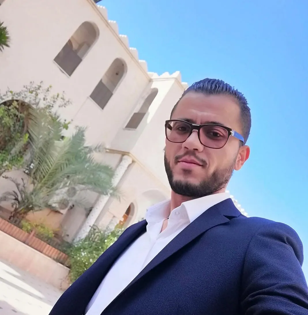 Mr. Nadir Salem Bin Younis